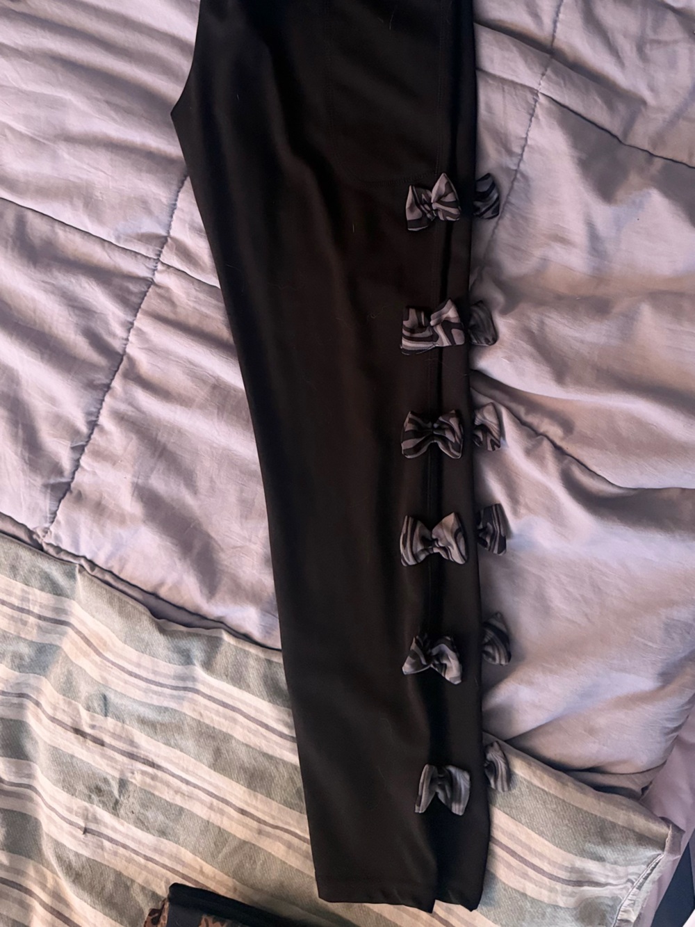 POP Fit Black Leggings with Bow Trim